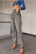 Carregar imagem para a galeria, pantalon vert slim coupe droite large legging elegant chic sexy coktail soiree be cover