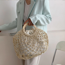 Carregar imagem para a galeria, sac en rotin tendance marron beige sac de plage be cover