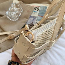 Upload image to gallery, Sac à main en rotin/cuir Winston

