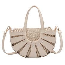 Upload image to gallery, Sac à main en rotin/cuir Winston
