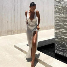 Charger l&#39;image dans la galerie, paréo robe de plage mer soleil vacance été noir ile blanc piscine be cover
